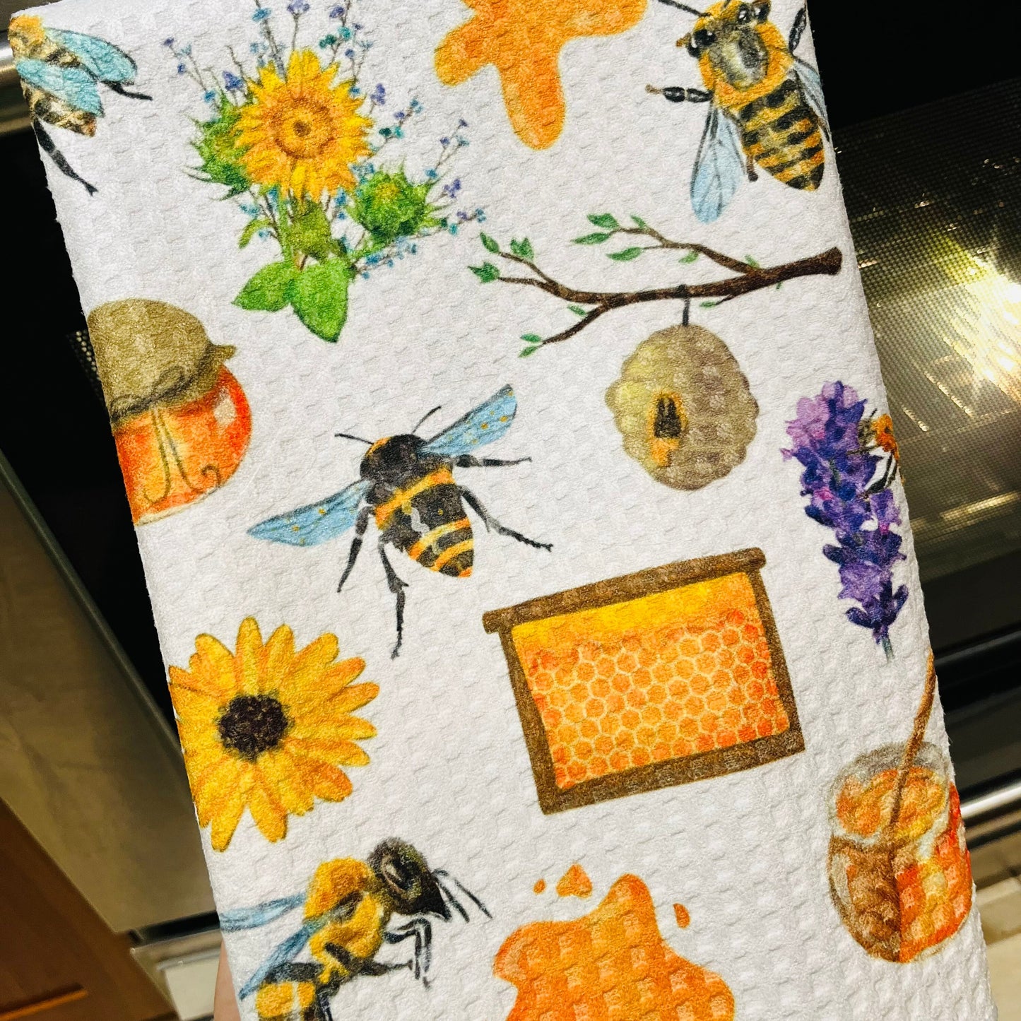 BEES TEA TOWEL | DONATION ITEM